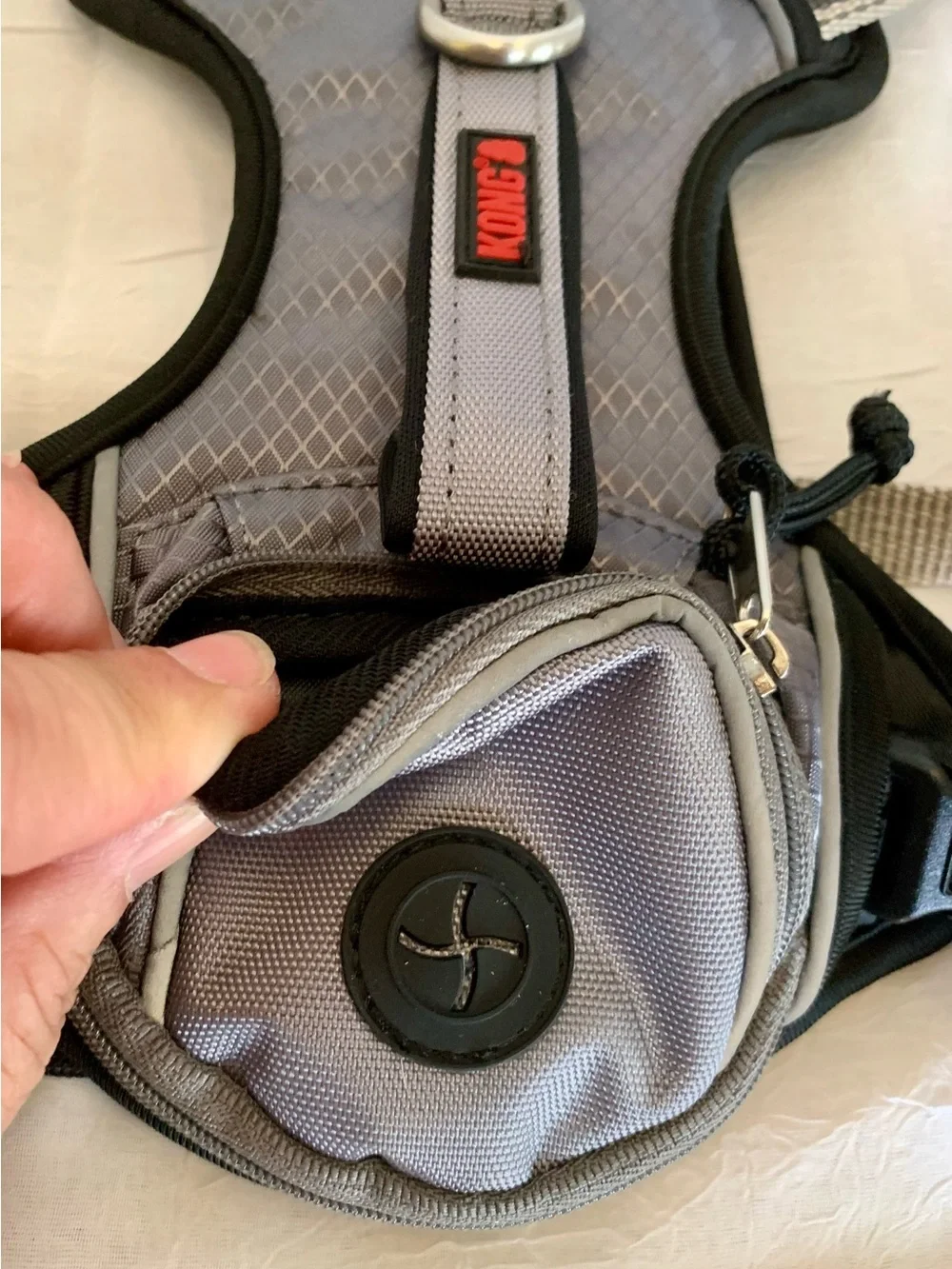 KONG Grey Reflective Dog Harness with Front Pocket. Size XS/S